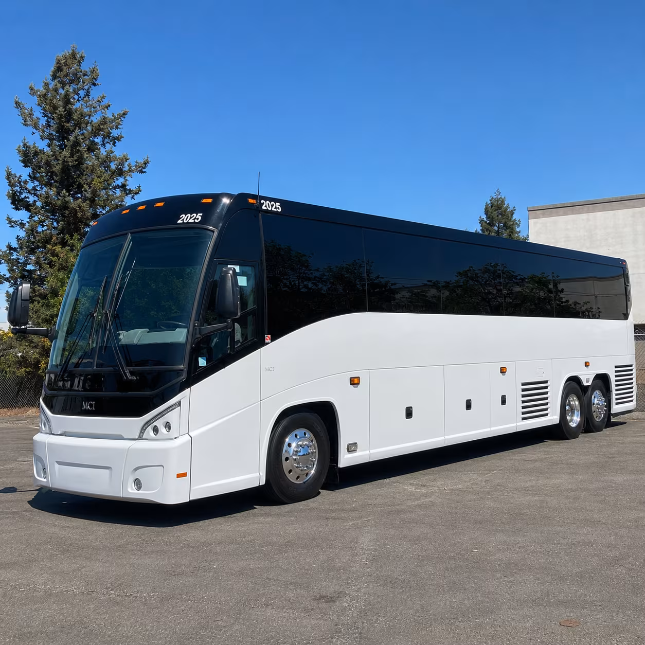 charter buses for aquarium and marine science field trips near redondo beach