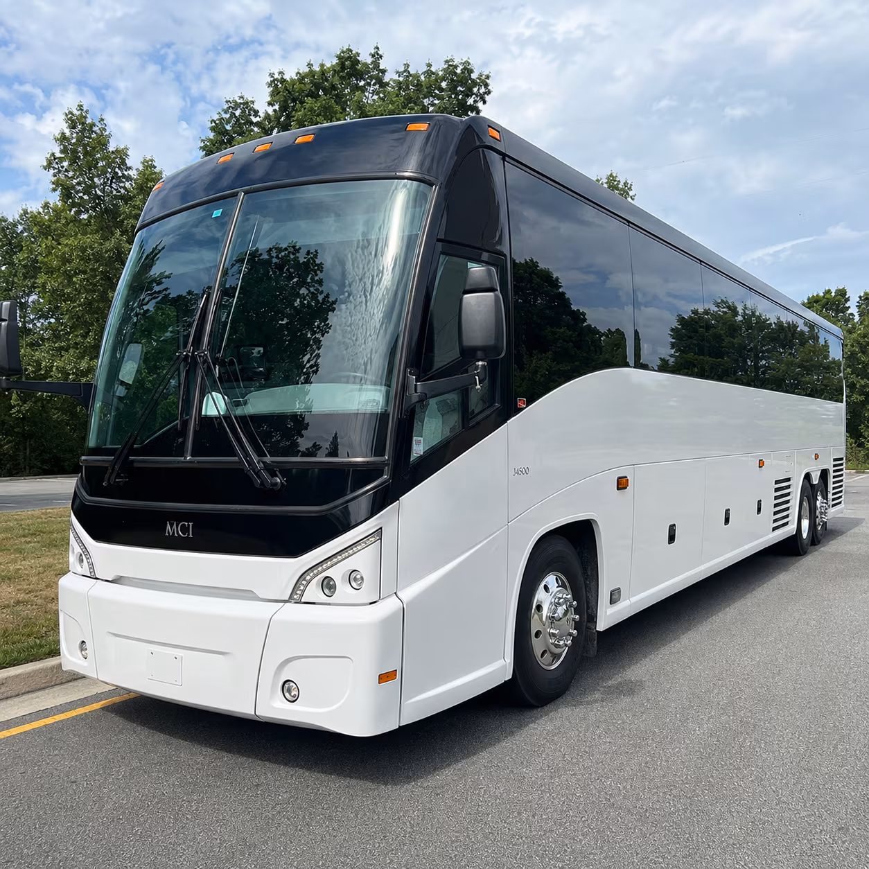 hollywood burbank airport bus transfers from the south bay