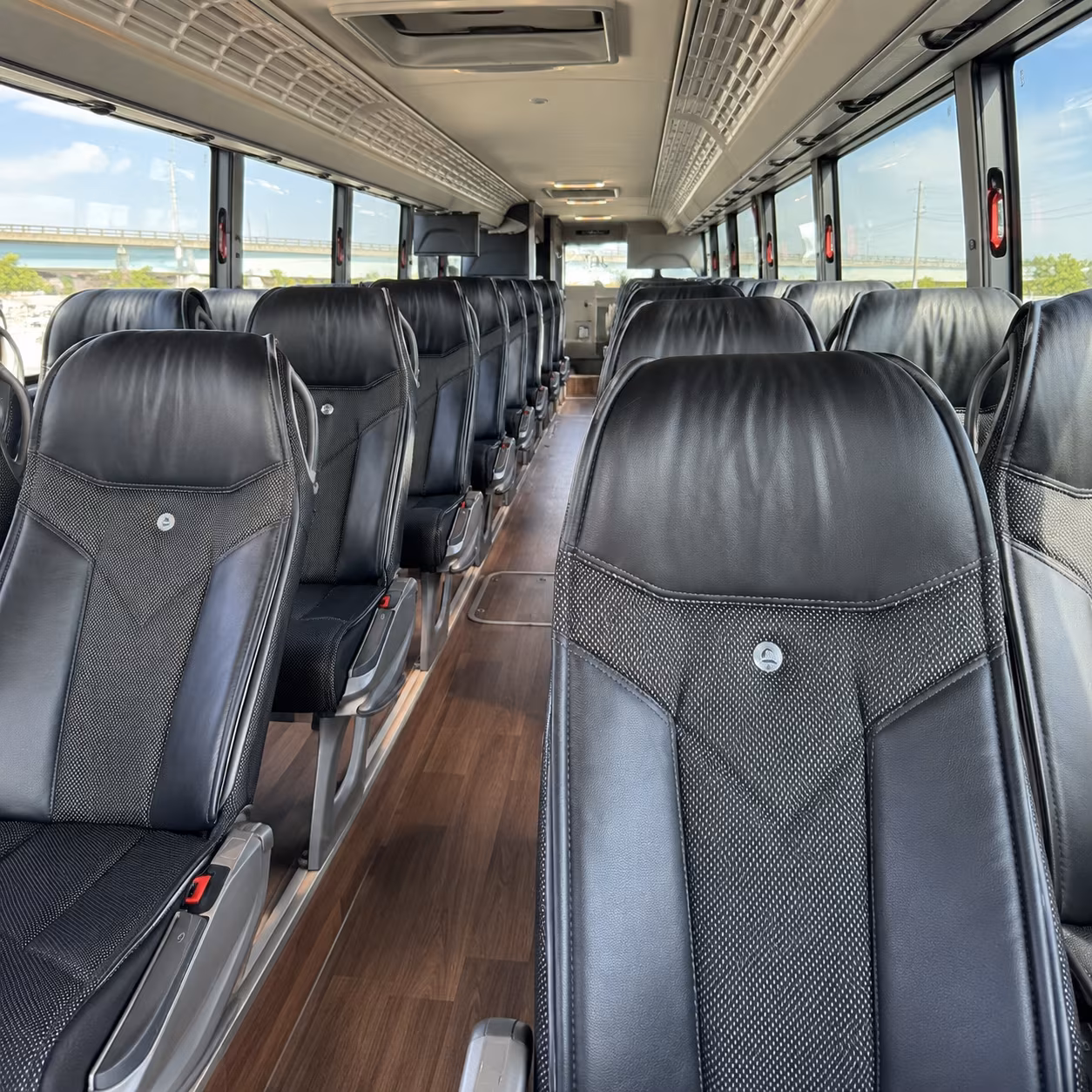 shuttle buses for redondo beach city and south bay government agencies