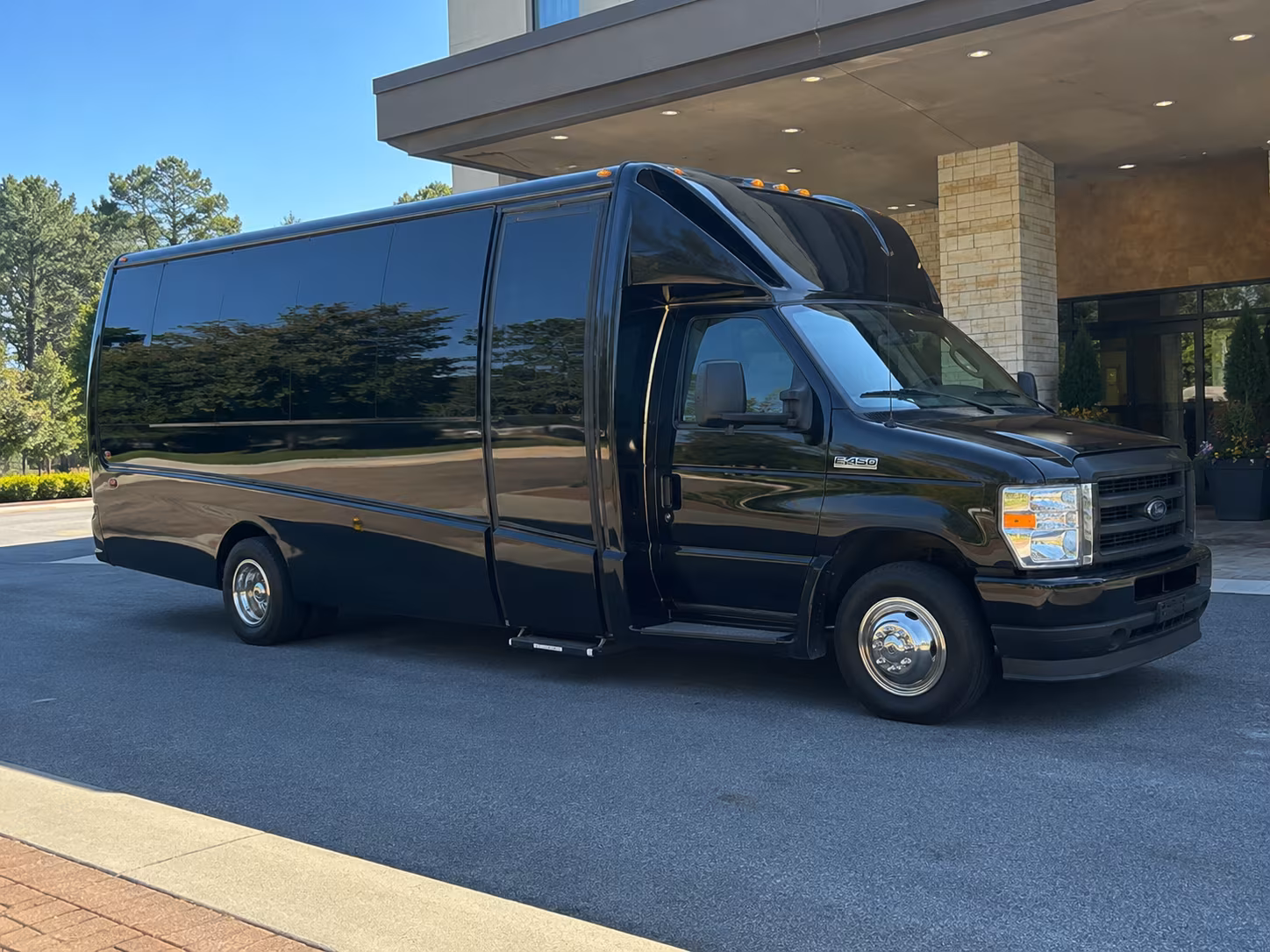 shuttle buses for weekly worship services in redondo beach